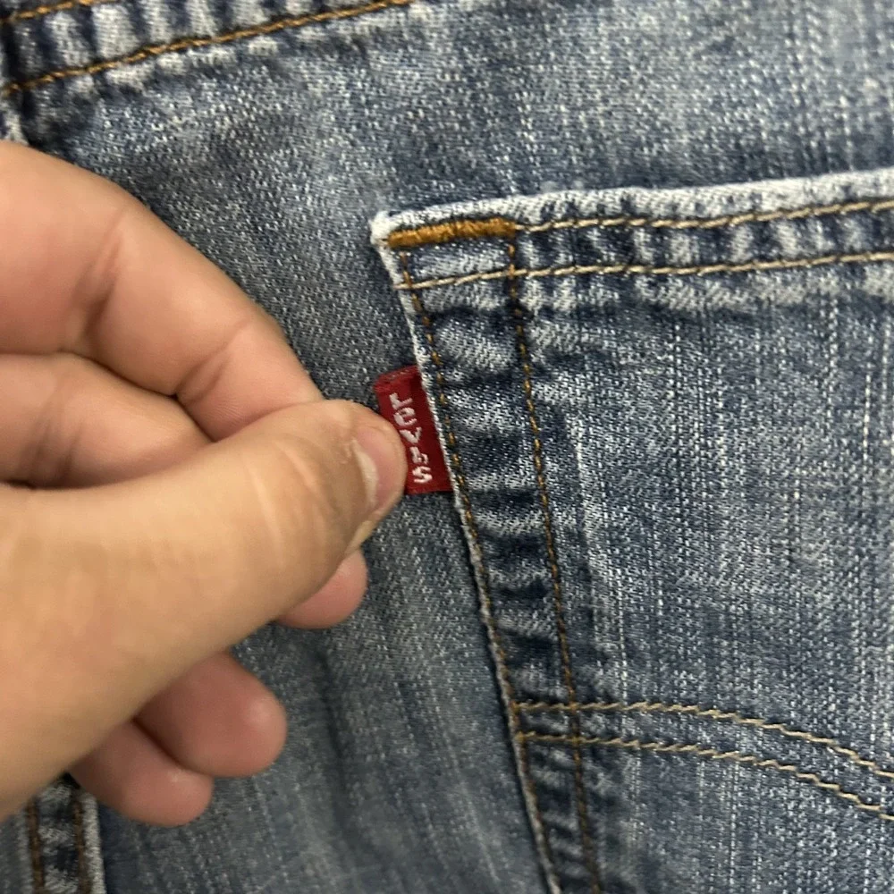 Levis Jeans Mens 36x30 Blue Denim 527 Bootcut Medium Wash Work Wear Cotton Adult